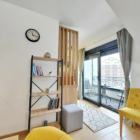 Oasis Apartment