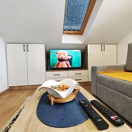 Oasis 公寓 兹拉蒂博尔